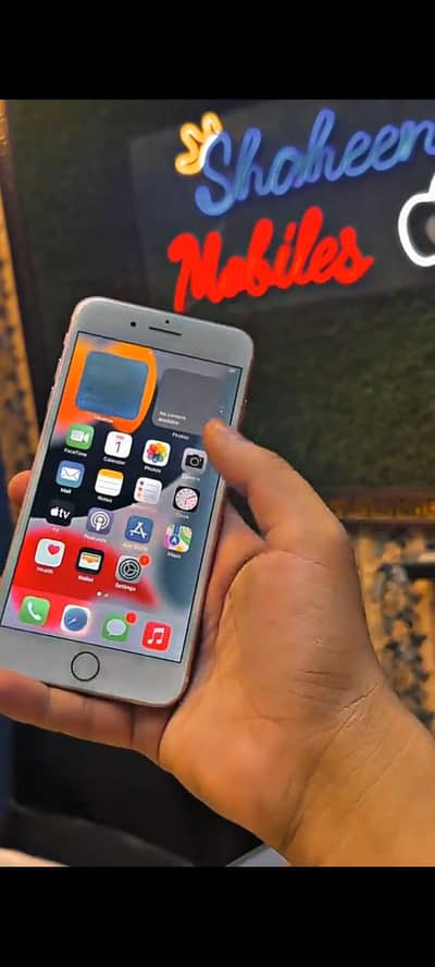 iPhone 7plus 128 GB PTA approvd My WhatsApp number 03-09-37-13-734