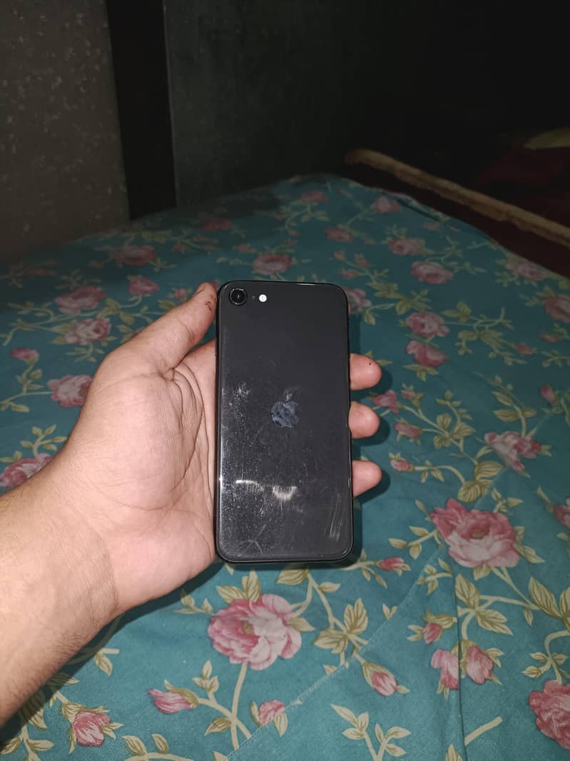 Apple iPhone SE 0