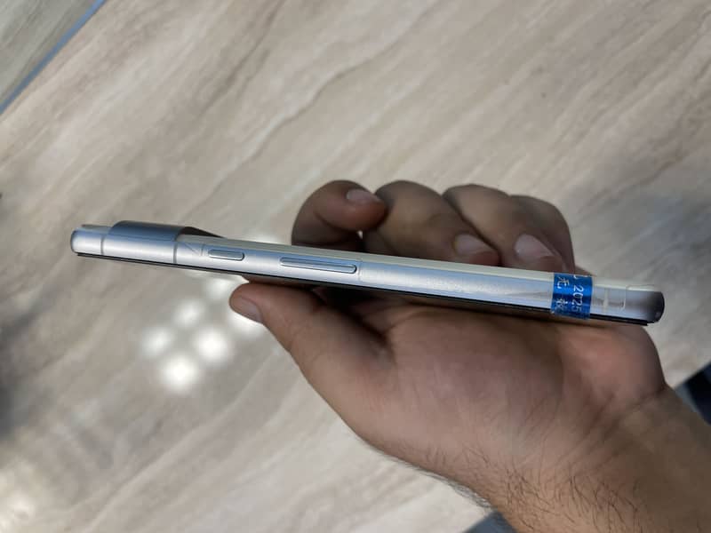 Google Pixel 7 2
