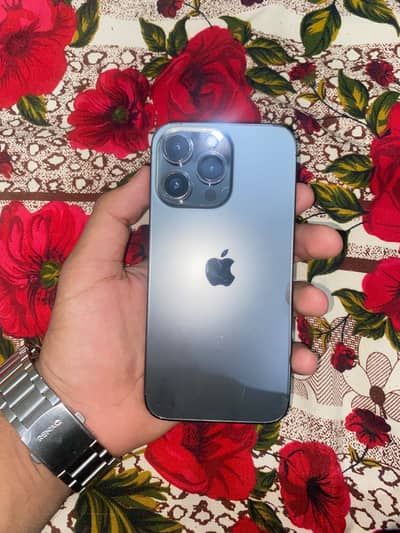Apple iPhone 13 Pro