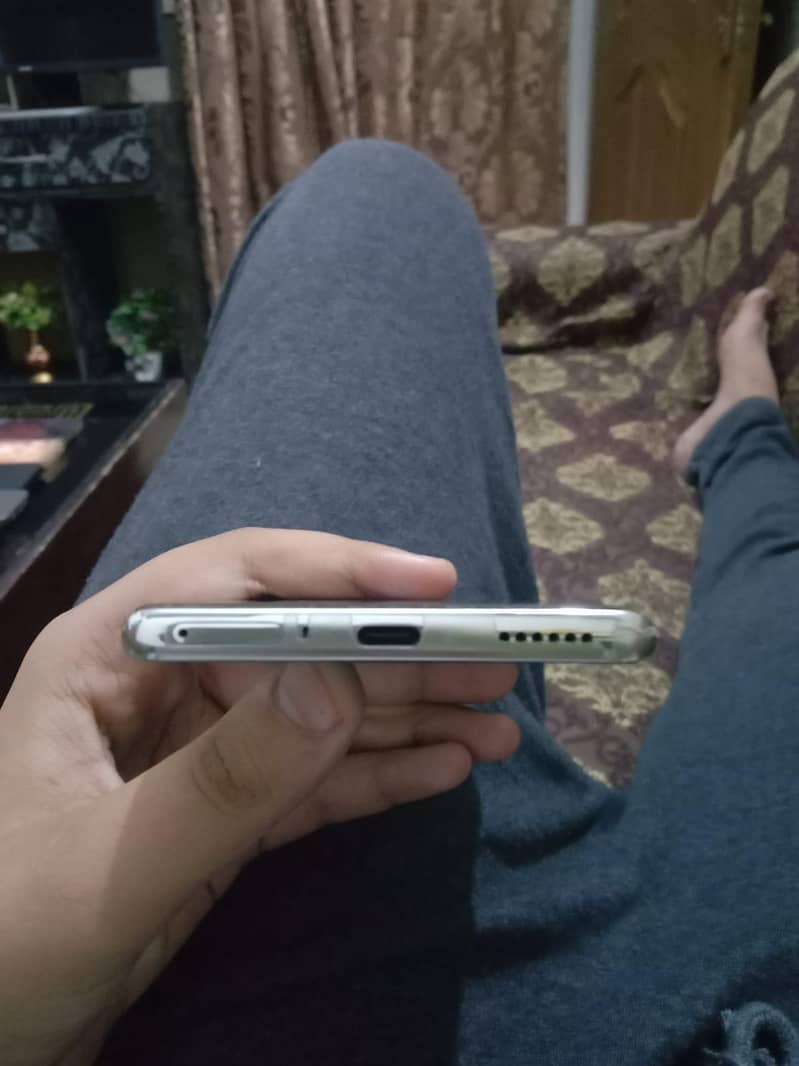 Tecno CAMON 40 Pro 3