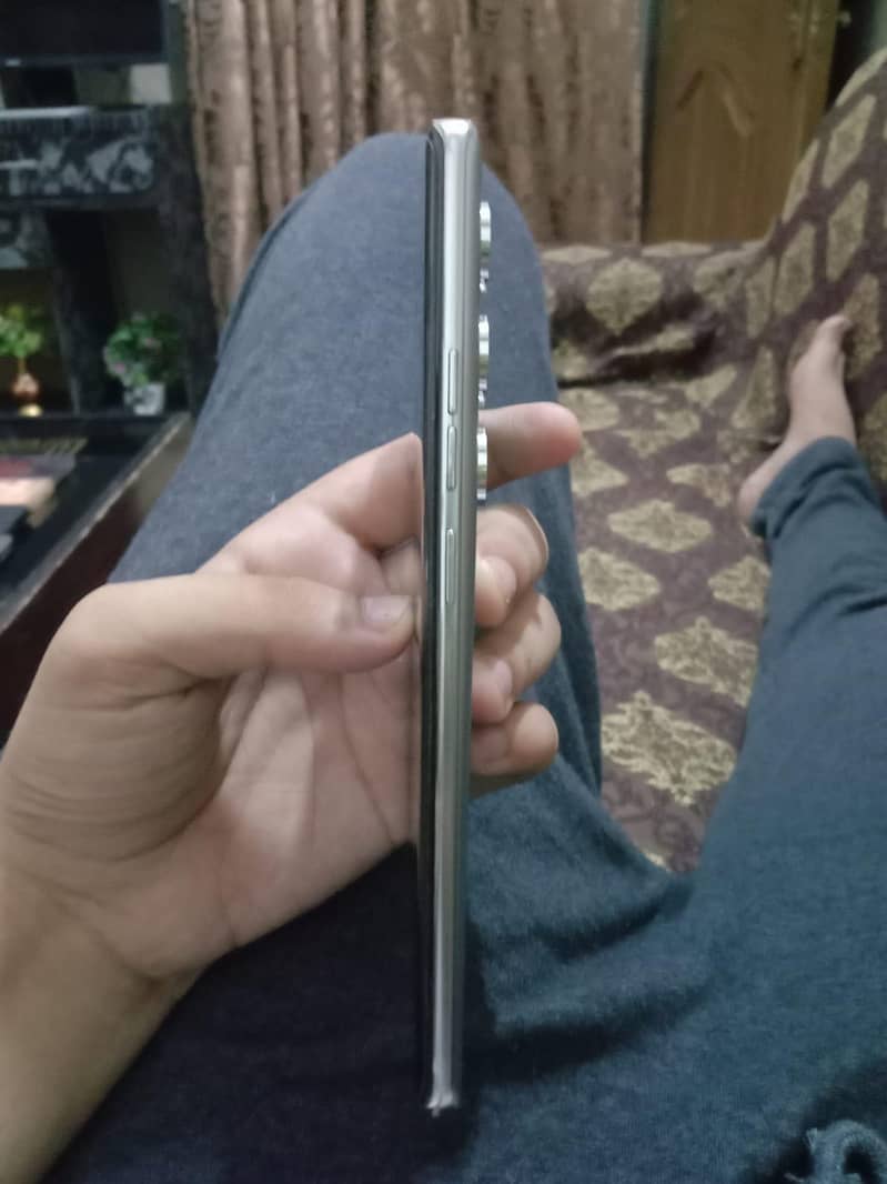 Tecno CAMON 40 Pro 4