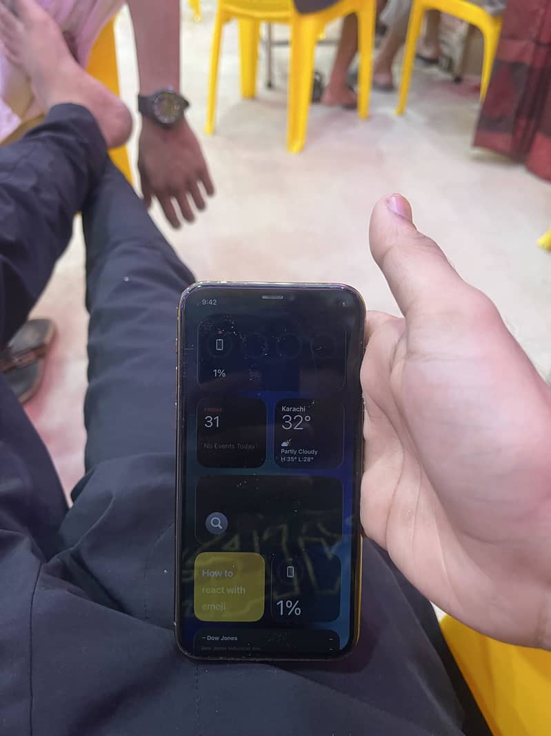 Apple iPhone 11 Pro 1
