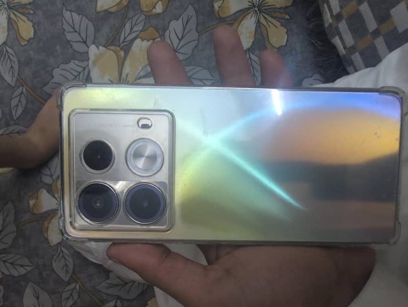 Infinix Note 40 1
