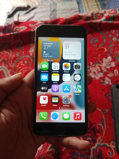 Apple iPhone 6S