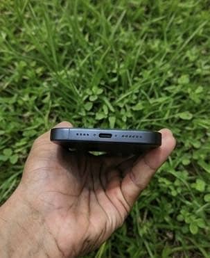 iPhone 15 pro max 1