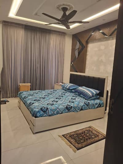 10 Marla Brand New lock option available for Rent in Bahria Town lahore