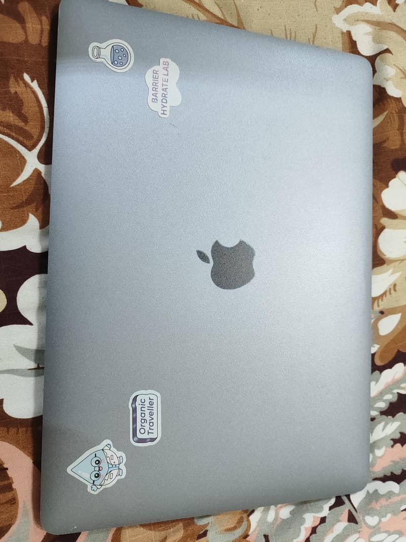 MacBook pro 0