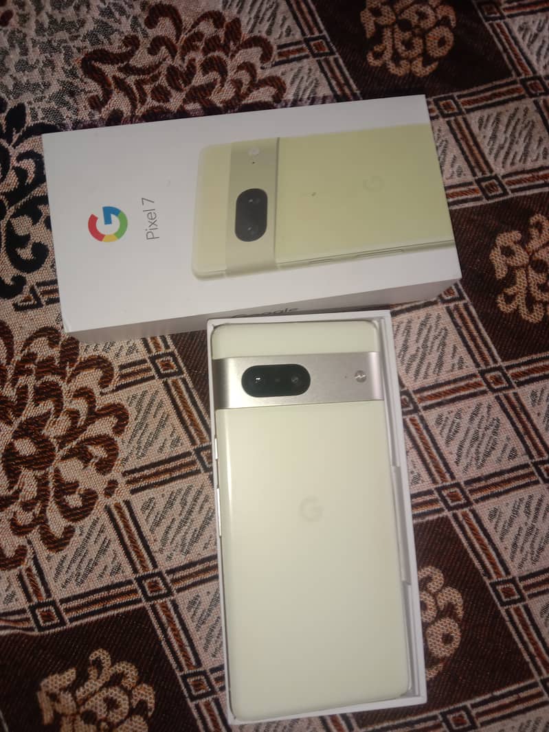 Google Pixel 7 5
