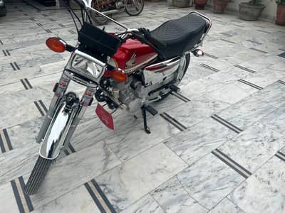 Honda cg 125 crown addition