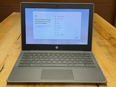Hp G8 chromebook 4Gb/32gb 7 to 8 hours battery backup