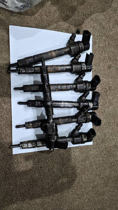 mercedes  7 injectors