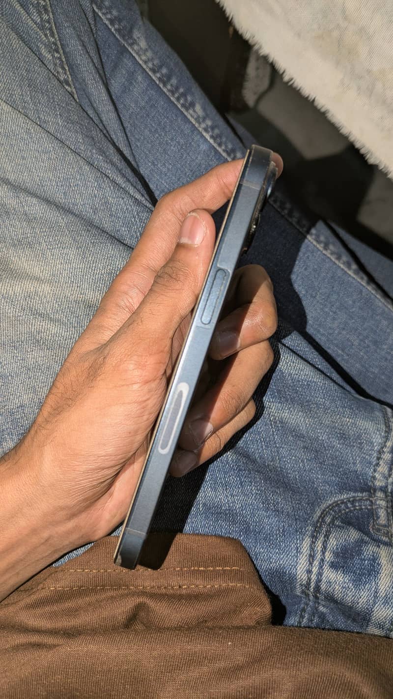 Apple iPhone 14 1