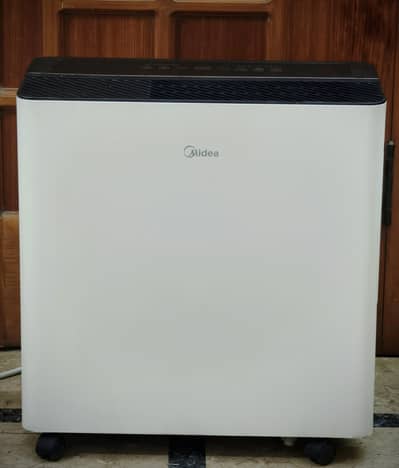 Midea smart 50 Pint / 25 liter Dehumidifier