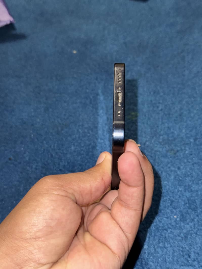 Apple iPhone 12 mini 5