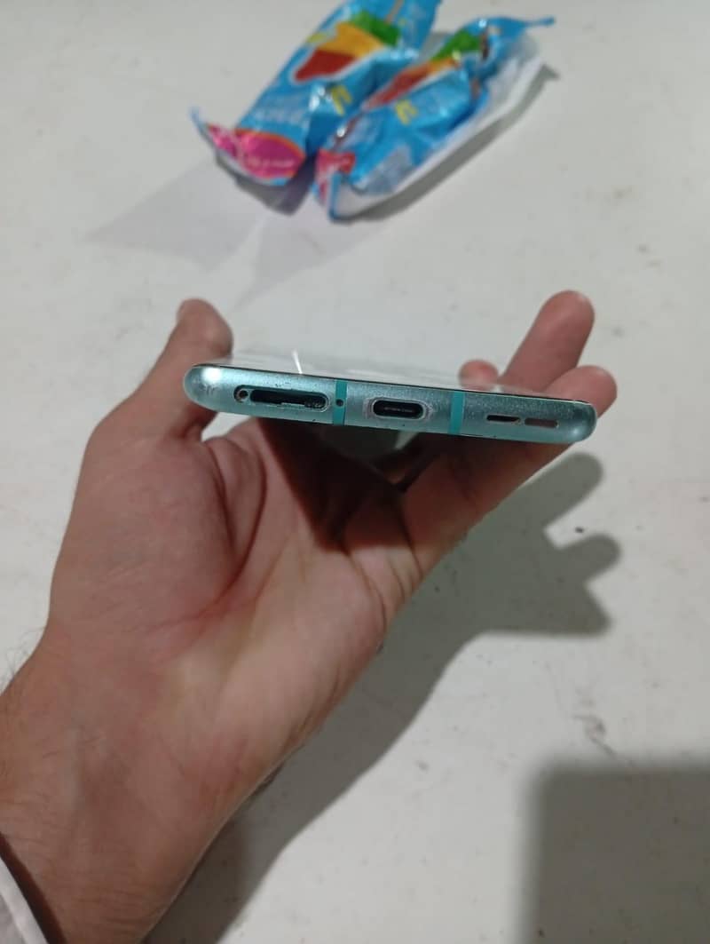 One Plus 8 6