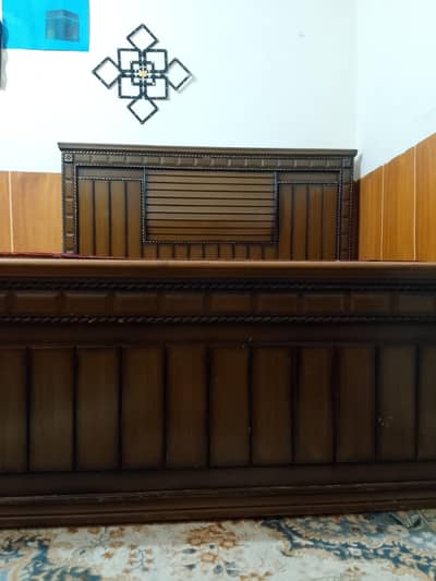 Solid Wood King Size Bed Set with 2 Tables + Dressing - Rawalpindi