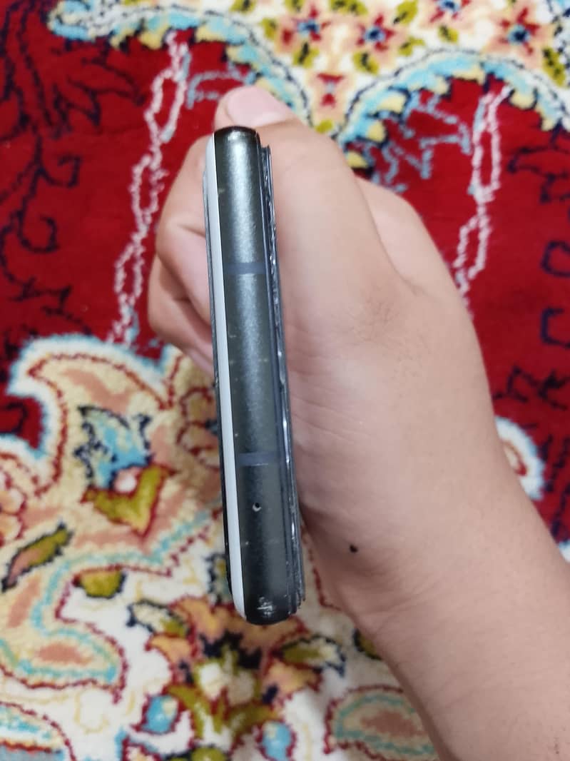 Google Pixel 6a 1