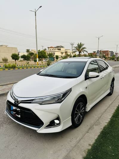 Toyota Altis Grande 2021