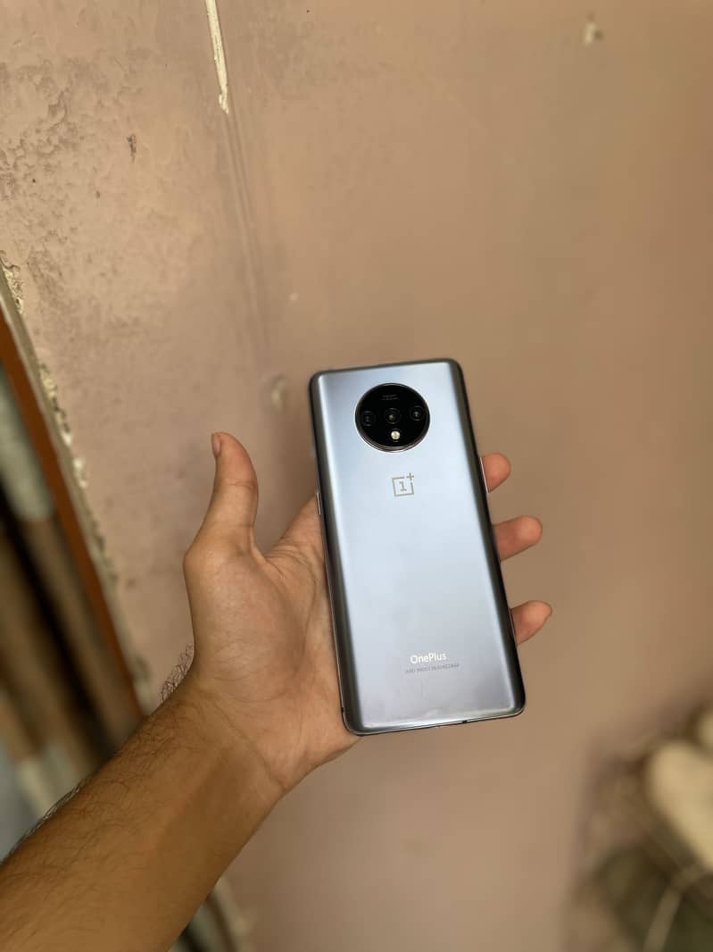One Plus 7T 4