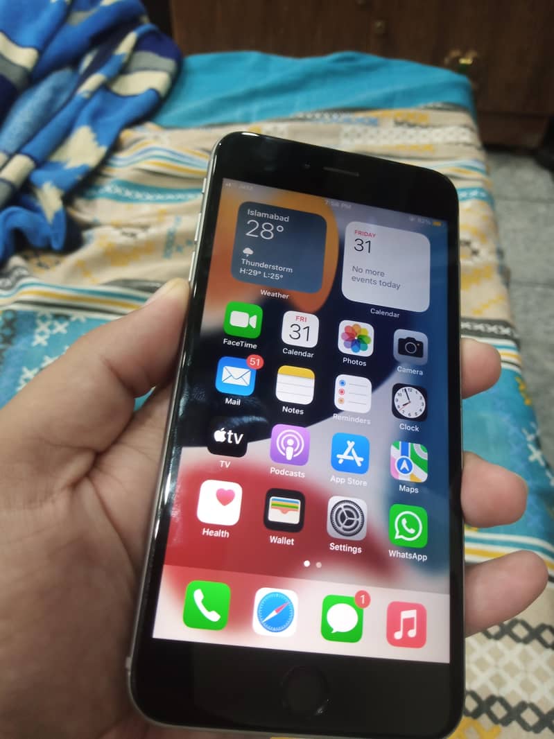 Apple iPhone 6S Plus 10
