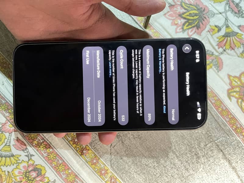 Apple iPhone 16 Pro Max 3