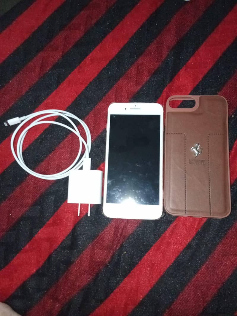 Apple iPhone 8 Plus 5
