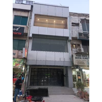 F-10 Markaz Ideal Location 950sqft Ground +1st Floor Commercial Space Available For Rent.