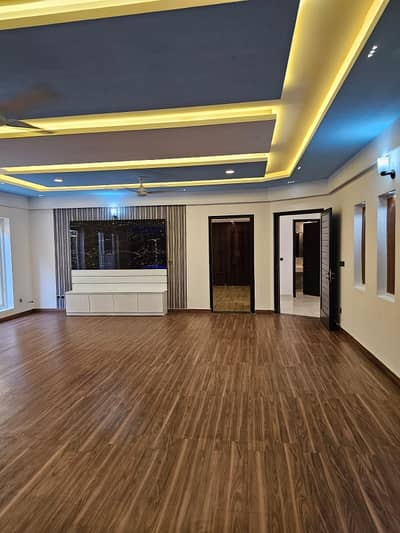 E-11/4 5090 1 Kanal Triple Storey Top Of The Line Constructed House Available For Sale At Very Reasonable Price.