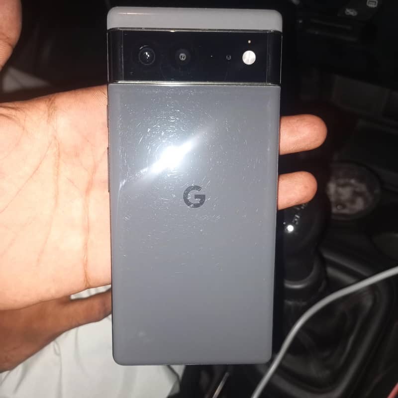 Google Pixel 6a 1