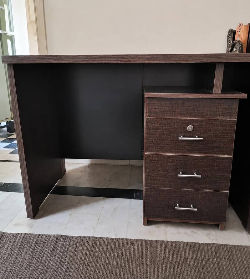 Wooden Study Table 2