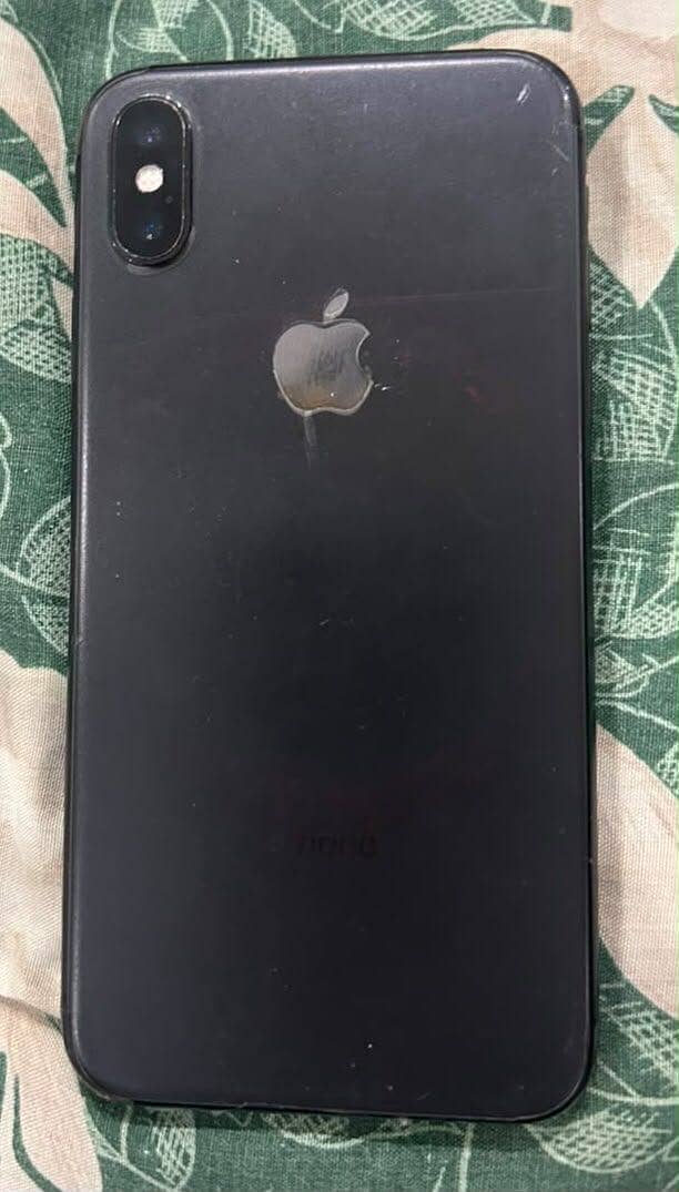 Apple iPhone X 1