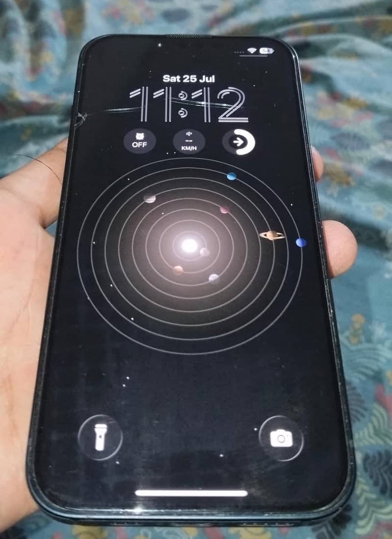 Apple iPhone 13 6