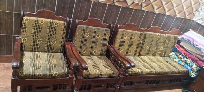 Sofa set
