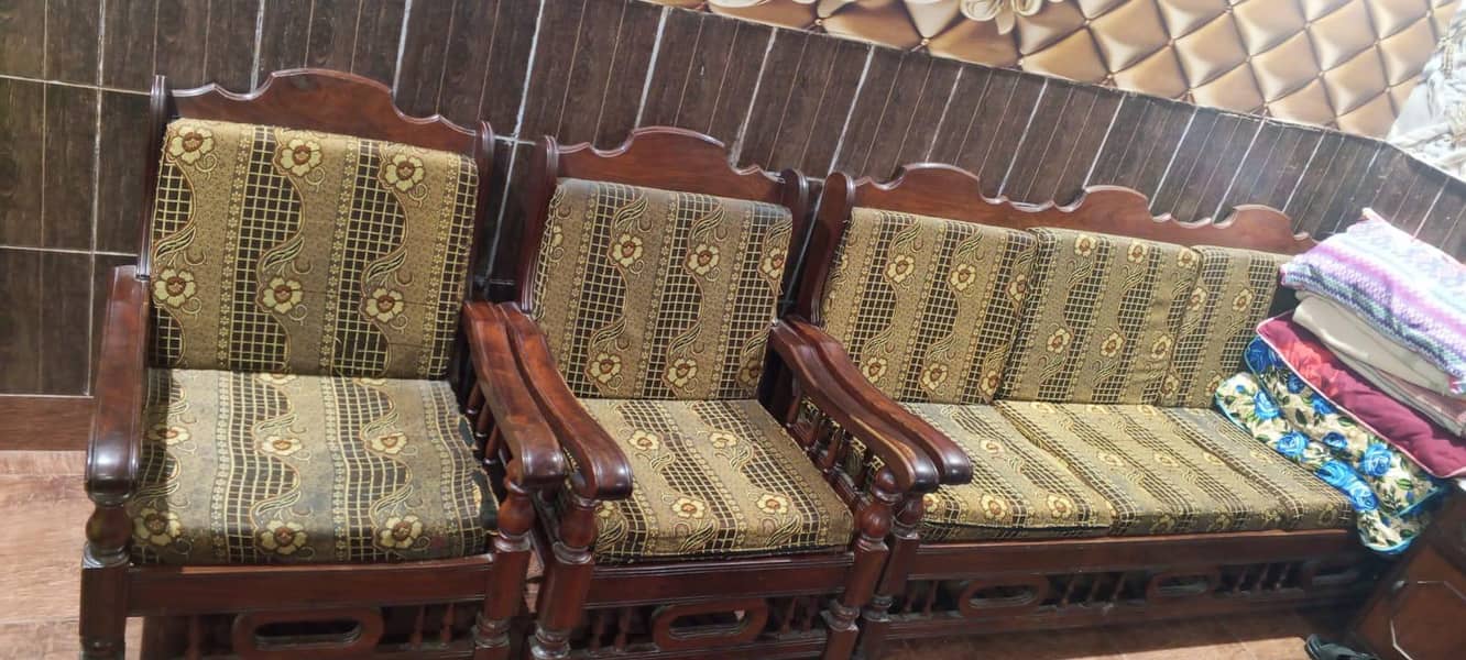 Sofa set 0