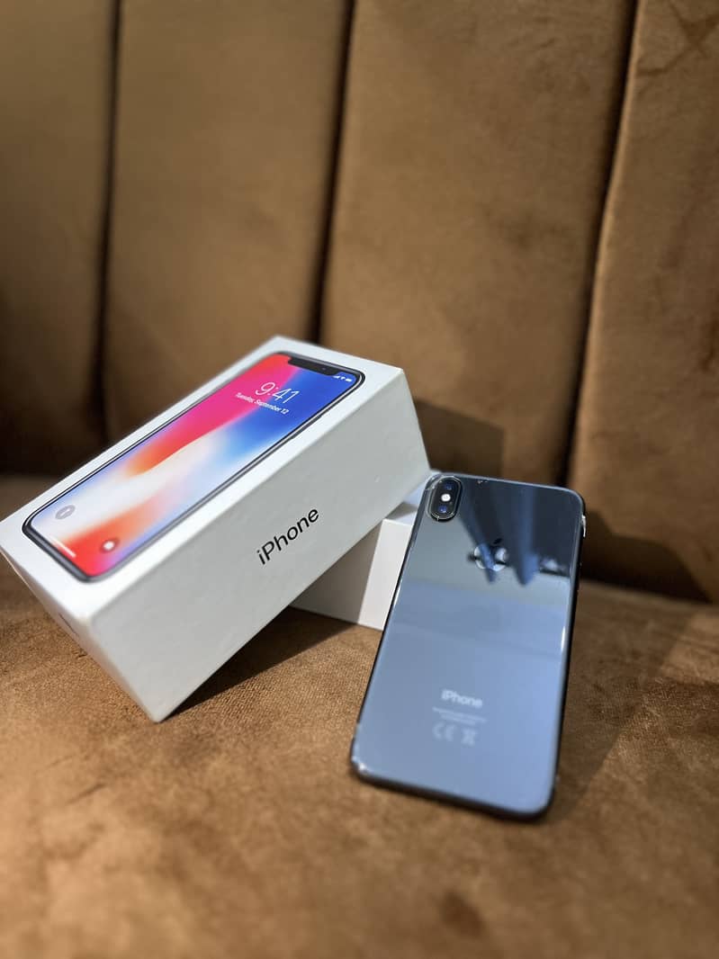 Apple iPhone X 2
