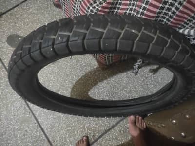 Suzuki 150 tyre