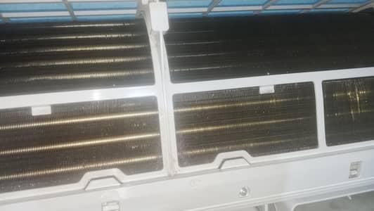 HAIER DC INVERTER FOR URGENT SALE