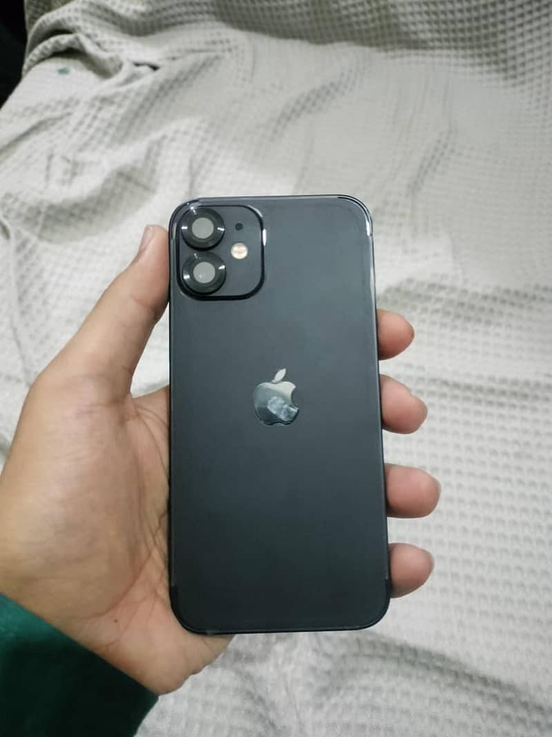 Apple iPhone 12 mini 5