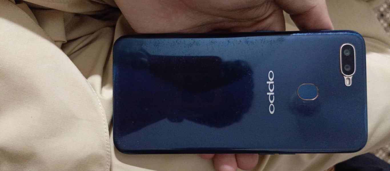 OPPO A5 1
