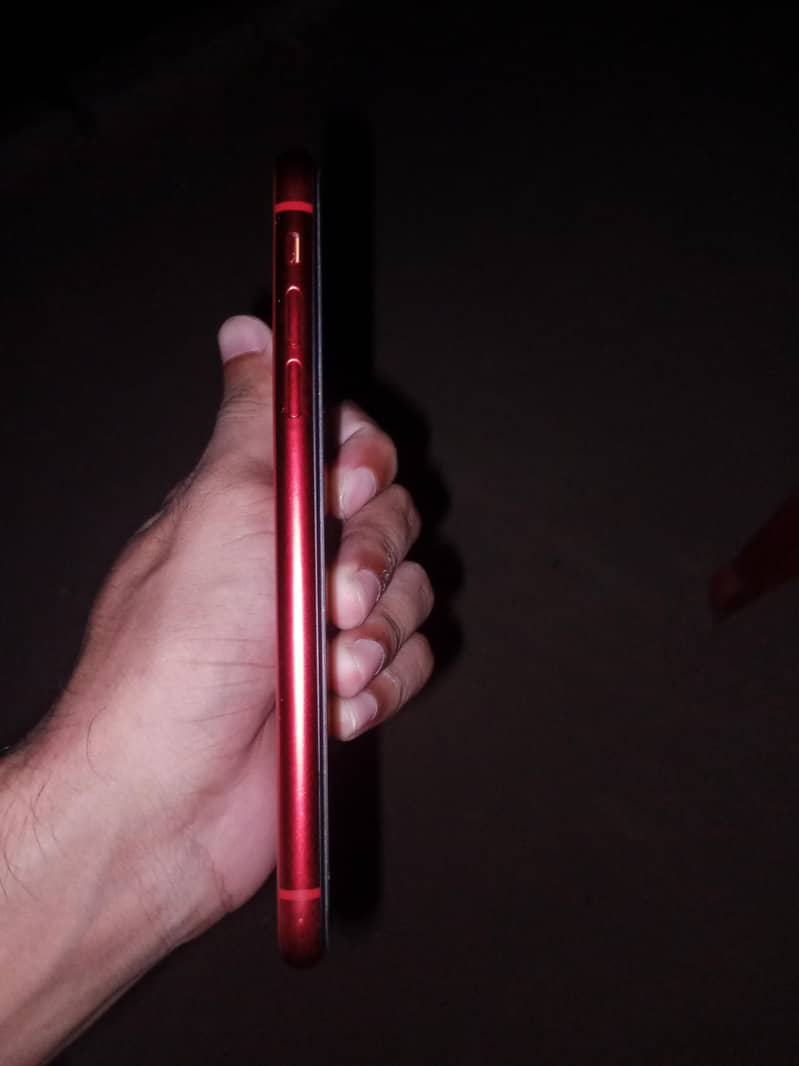 Apple iPhone 11 3
