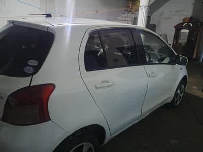 Toyota Vitz 2005