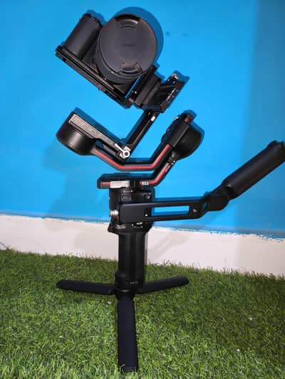dji Ronin Rs3 with dji brief case handel
