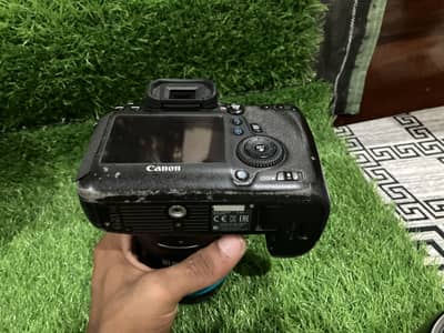 Canon camera 6D