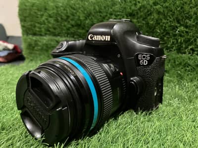 Canon camera 6D