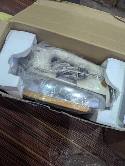 Original Panasonic Deluxe Automatic Dry Iron (Model: N-22AWT)