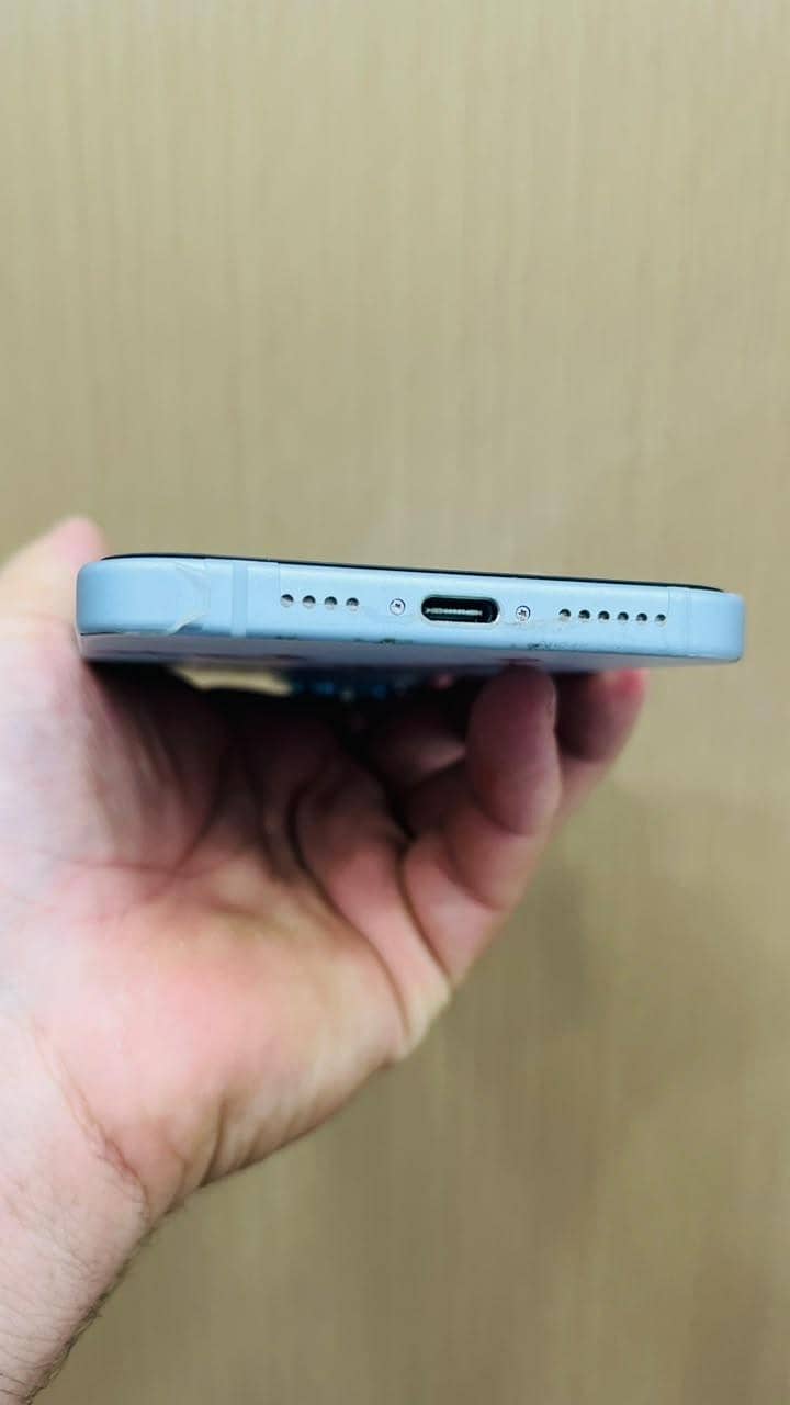 Apple iPhone 15 plus 3