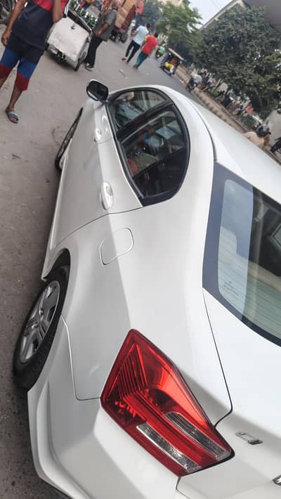Honda City 2016