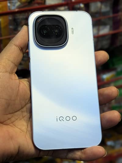 Vivo iQOO Z11 Turbo