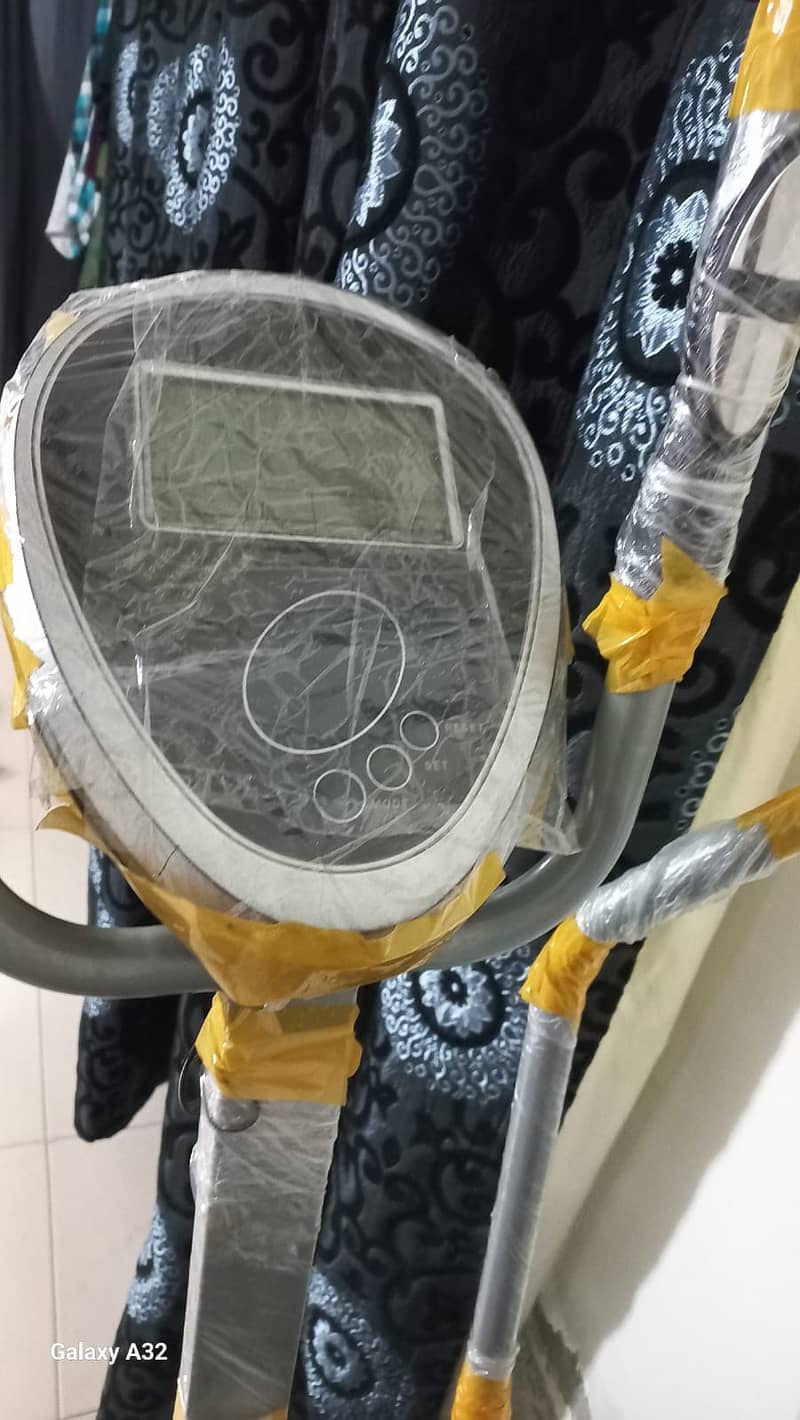 2 in 1 exercise cycle 3